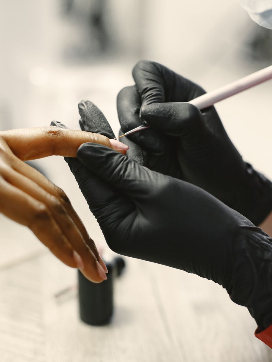 KEN NAIL Studio çalışma alanı
